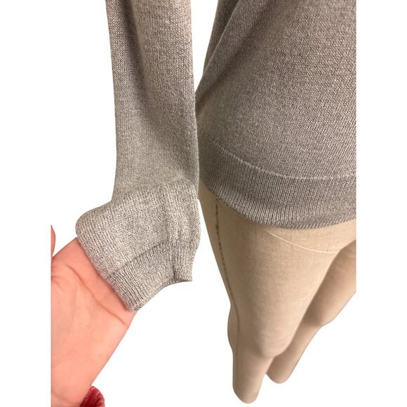 Vintage The Limited Silver Top V-Neck Sweater Small Gray Rayon/Nylon - Picture 3 of 12